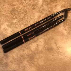3 Anastasia Brow Wiz EUC Medium Brown